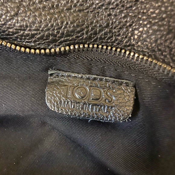 Tod’s Vintage Black Leather Shoulder hand Bag - Picture 4 of 6